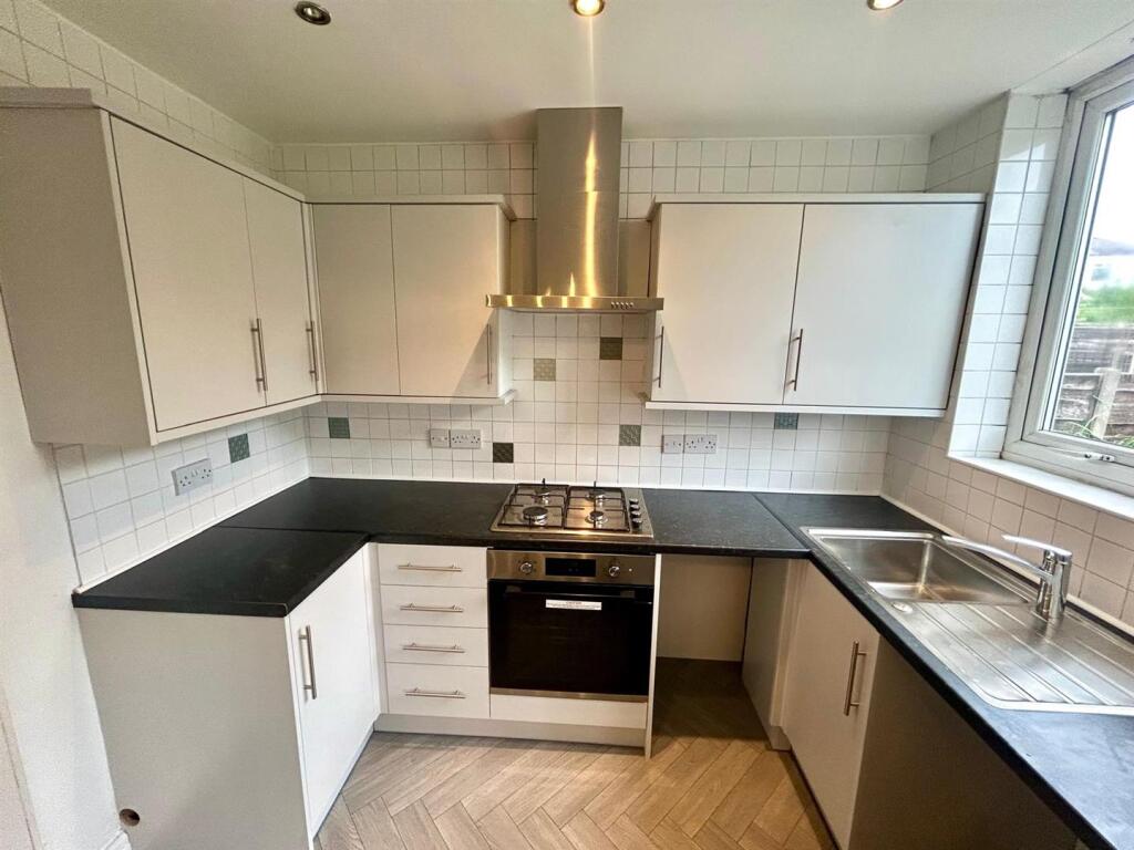 3 bed Semi Detached for rent in Cheadle. From Stuarts Property Services - Cheadle