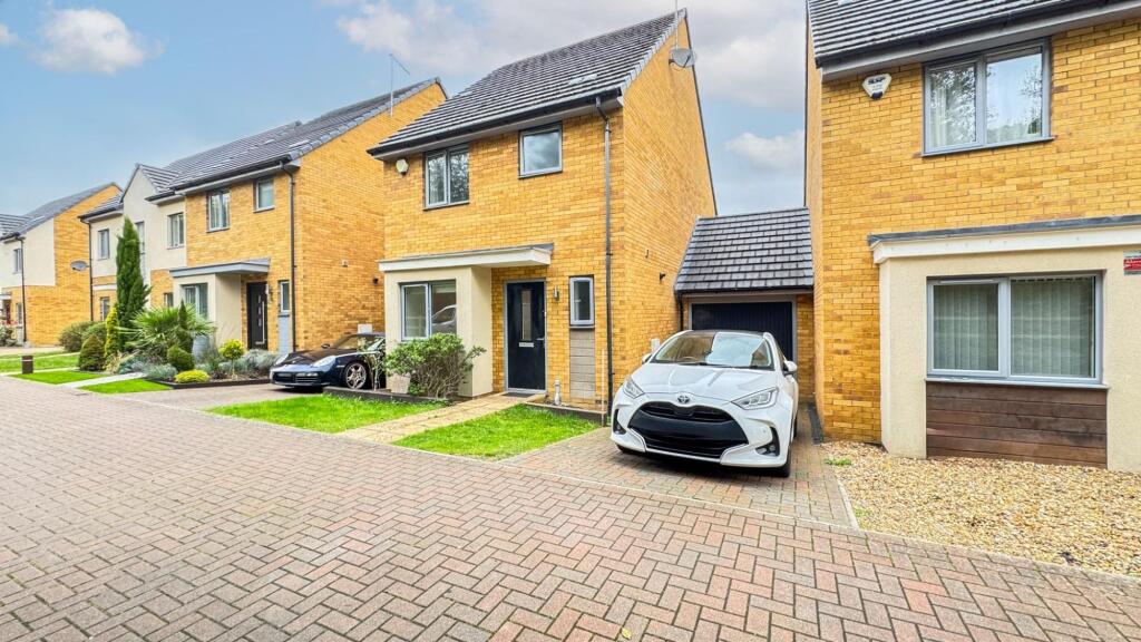 3 bed Detached for rent in Stevenage. From Putterills - Hitchin