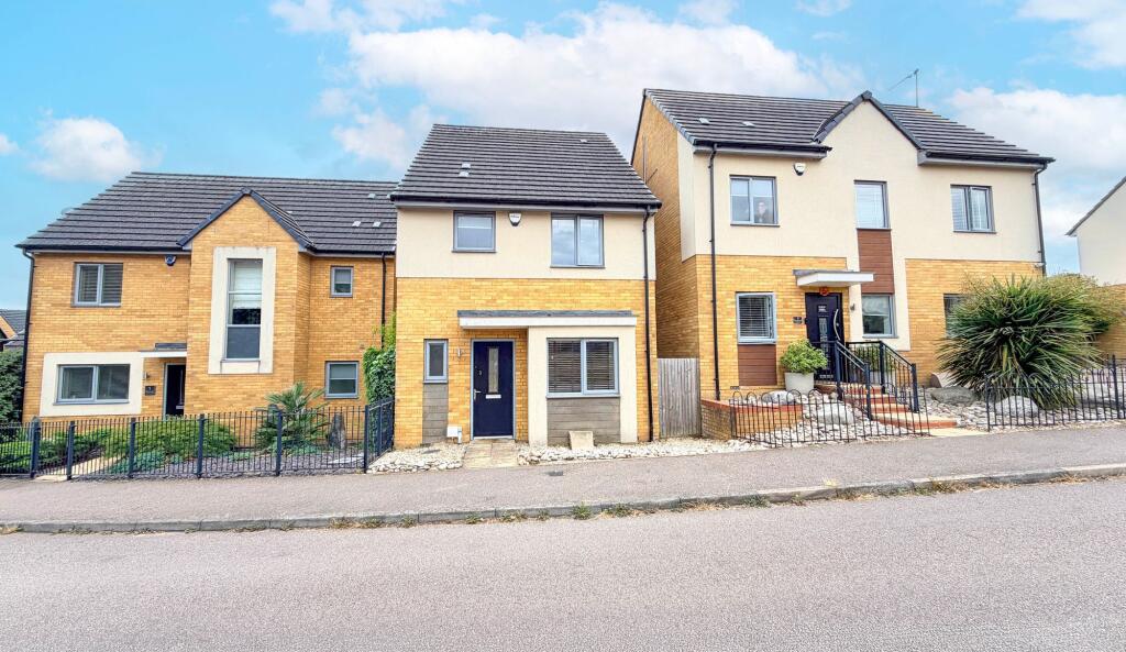 3 bed Detached for rent in Stevenage. From Putterills - Hitchin