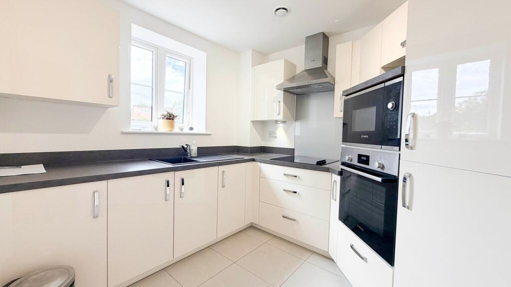 1 bed 1st Floor Flat for rent in Knebworth. From Putterills - Hitchin