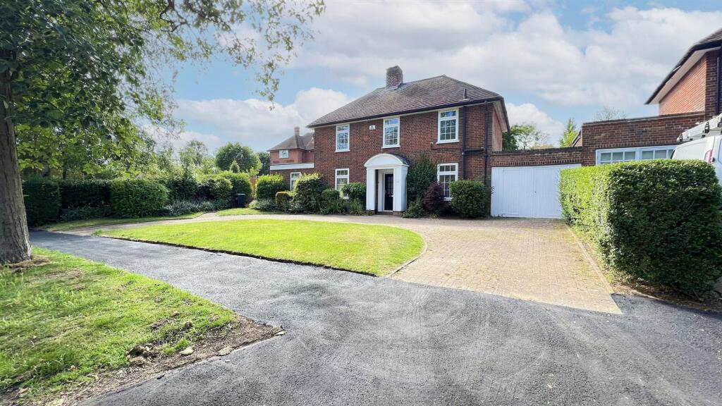4 bed Detached for rent in Welwyn Garden City. From Putterills - Hitchin