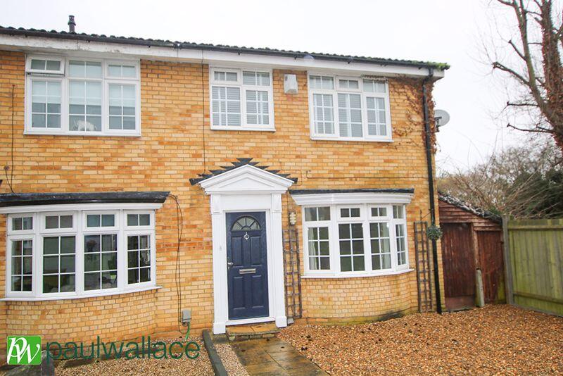 3 bed End of Terrace for rent in Goff's Oak. From Paul Wallace Estate Agents - Cheshunt 3 bed End of Terrace for rent in Goff's Oak. From Paul Wallace Estate Agents - Cheshunt