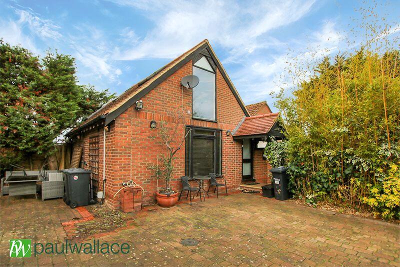 1 bed Detached for rent in Cheshunt. From Paul Wallace Estate Agents - Cheshunt 1 bed Detached for rent in Cheshunt. From Paul Wallace Estate Agents - Cheshunt