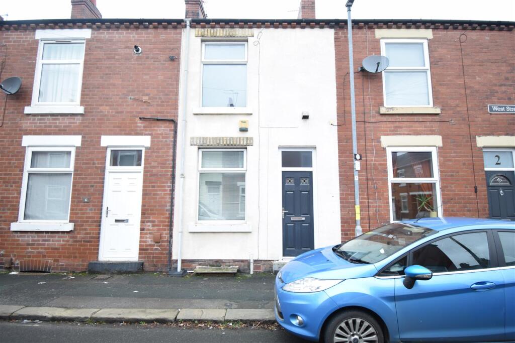 2 bed Mid Terraced House for rent in Kirkhamgate. From Richard Kendall - Wakefield 2 bed Mid Terraced House for rent in Kirkhamgate. From Richard Kendall - Wakefield