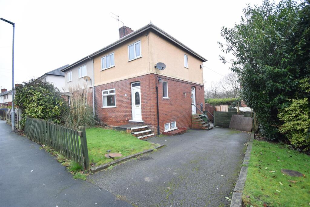 3 bed Semi Detached for rent in Wakefield. From Richard Kendall - Wakefield