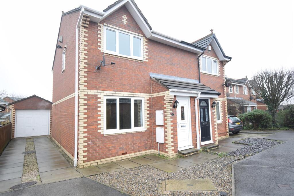 3 bed Semi Detached for rent in Ossett. From Richard Kendall - Wakefield