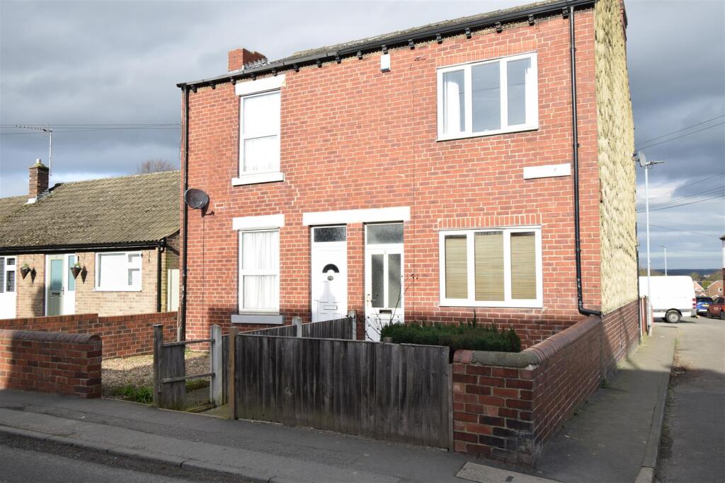 2 bed Semi Detached for rent in Normanton. From Richard Kendall - Wakefield 2 bed Semi Detached for rent in Normanton. From Richard Kendall - Wakefield