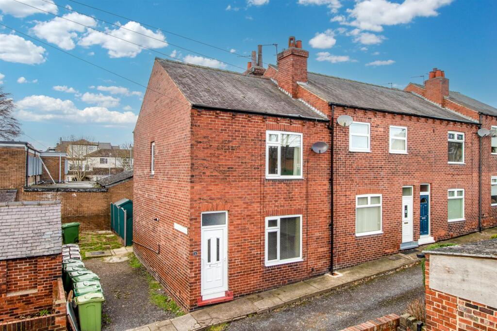 2 bed End of Terrace for rent in Horbury. From Richard Kendall - Wakefield