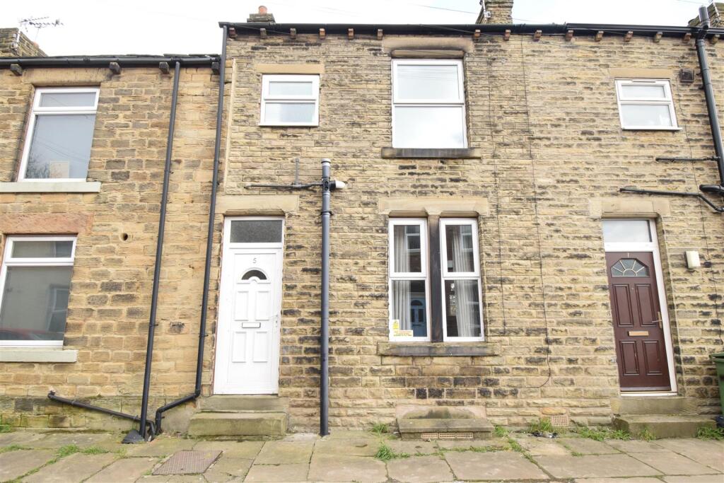 2 bed Mid Terraced House for rent in Ossett. From Richard Kendall - Wakefield 2 bed Mid Terraced House for rent in Ossett. From Richard Kendall - Wakefield