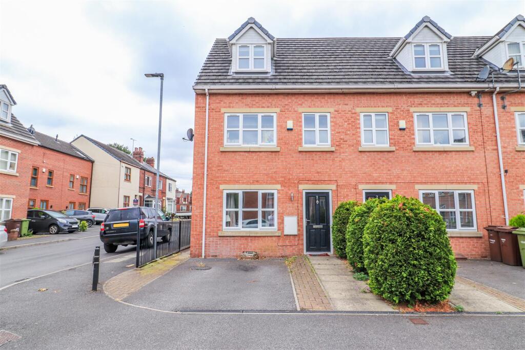 3 bed Town House for rent in Normanton. From Richard Kendall - Wakefield 3 bed Town House for rent in Normanton. From Richard Kendall - Wakefield