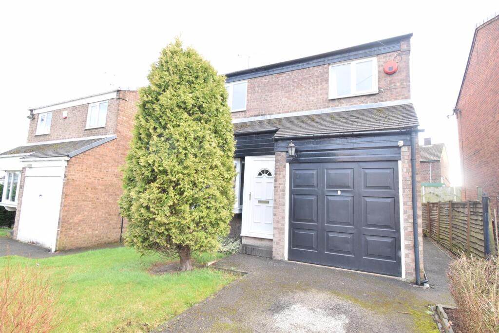 3 bed Detached for rent in Wakefield. From Richard Kendall - Wakefield