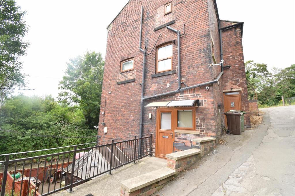 1 bed 1st Floor Flat for rent in Horbury. From Richard Kendall - Wakefield 1 bed 1st Floor Flat for rent in Horbury. From Richard Kendall - Wakefield