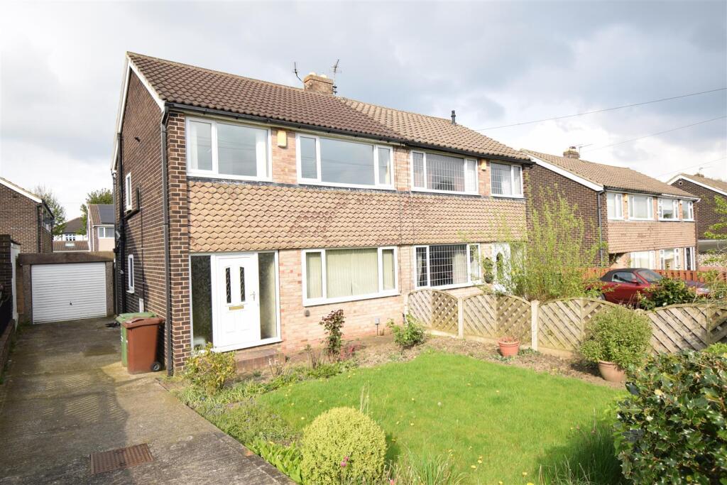 3 bed Semi Detached for rent in Ossett. From Richard Kendall - Wakefield 3 bed Semi Detached for rent in Ossett. From Richard Kendall - Wakefield