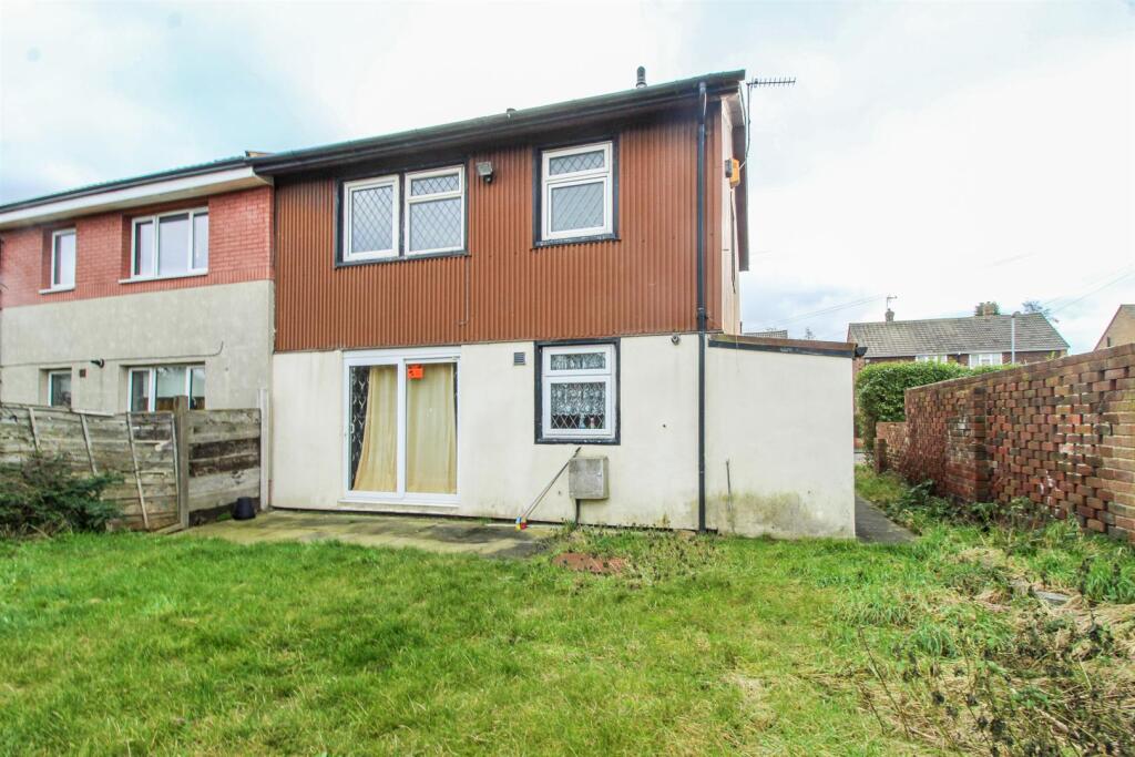 3 bed Semi Detached for rent in Castleford. From Richard Kendall - Wakefield