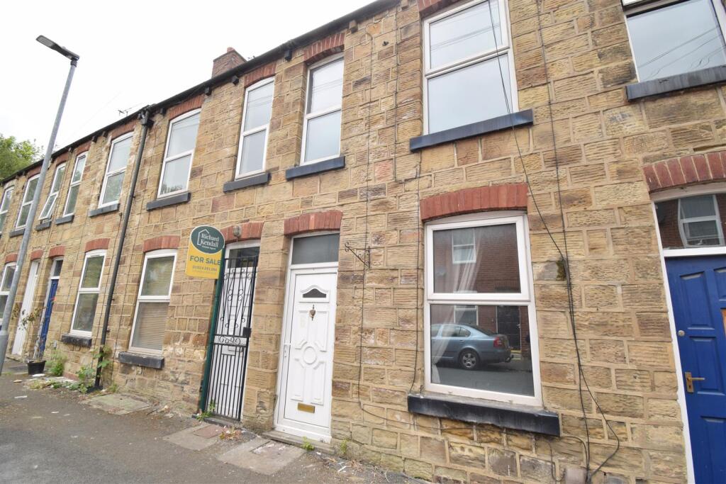2 bed Mid Terraced House for rent in Heath. From Richard Kendall - Wakefield 2 bed Mid Terraced House for rent in Heath. From Richard Kendall - Wakefield