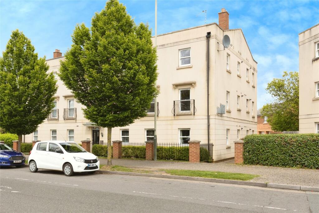 2 bed Apartment for rent in Cheltenham. From Peter Ball and Co - Cheltenham