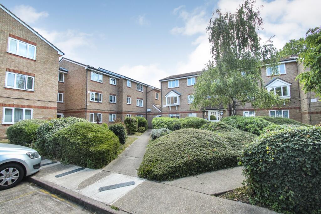 1 bed 1st Floor Flat for rent in Leyton. From Trading Places - Leytonstone