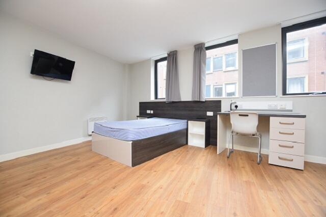 4 bed Apartment for rent in Sheffield. From Blundells - Sheffield Central 4 bed Apartment for rent in Sheffield. From Blundells - Sheffield Central
