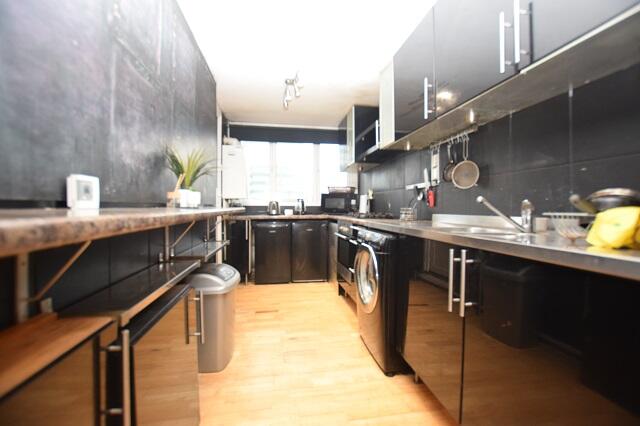 3 bed Apartment for rent in Sheffield. From Blundells - Sheffield Central 3 bed Apartment for rent in Sheffield. From Blundells - Sheffield Central