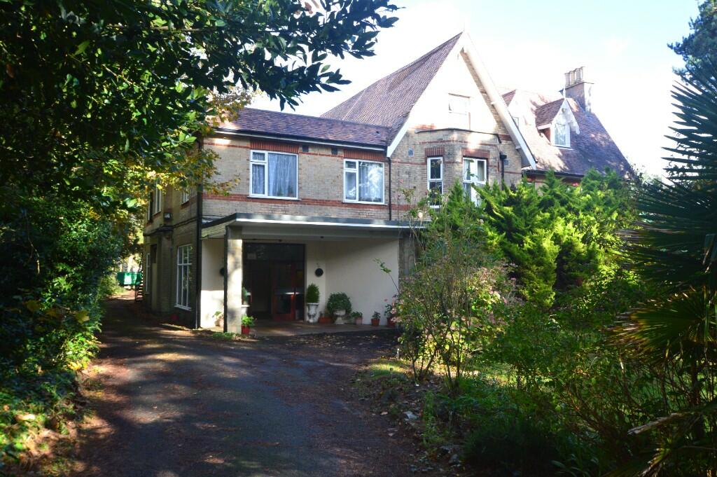 0 bed Studio for rent in Bournemouth. From Gordon Barker Ltd - Bournemouth