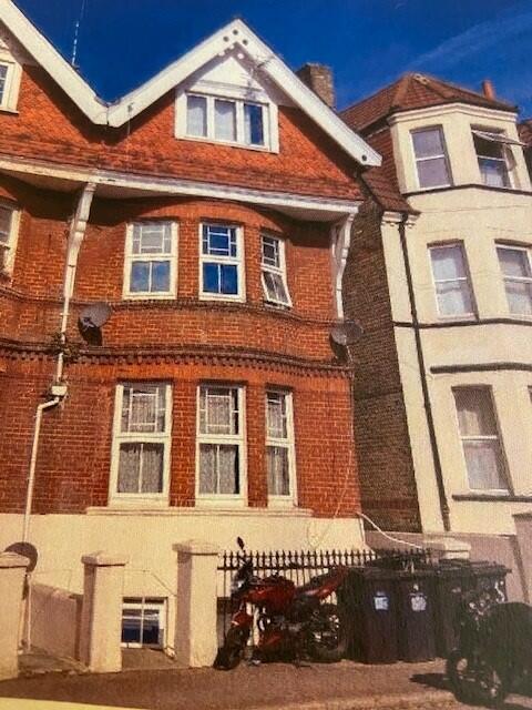0 bed Studio for rent in Bournemouth. From Gordon Barker Ltd - Bournemouth