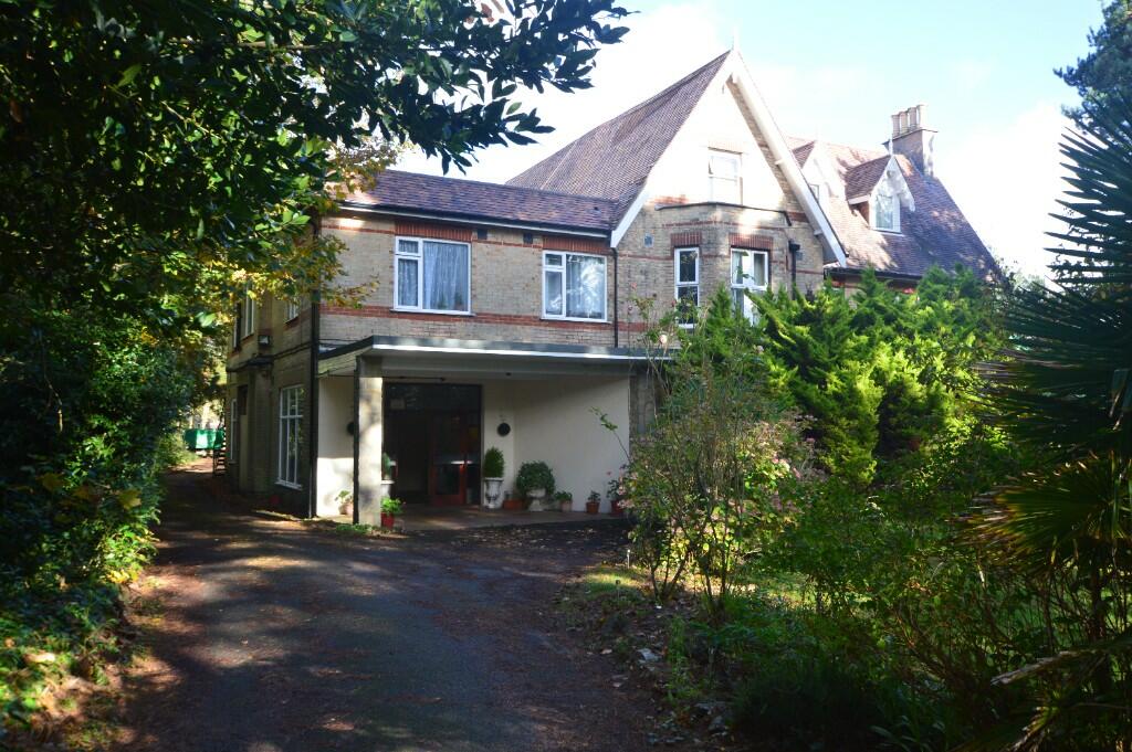 1 bed HMO for rent in Bournemouth. From Gordon Barker Ltd - Bournemouth