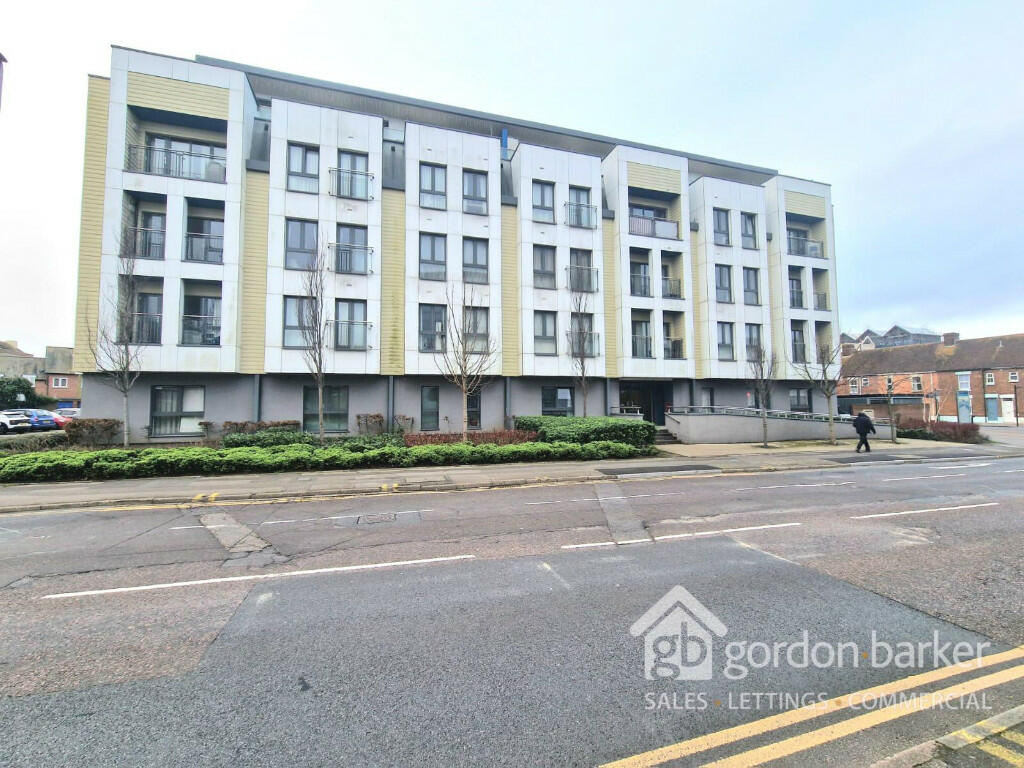 2 bed Apartment for rent in Poole. From Gordon Barker Ltd - Bournemouth