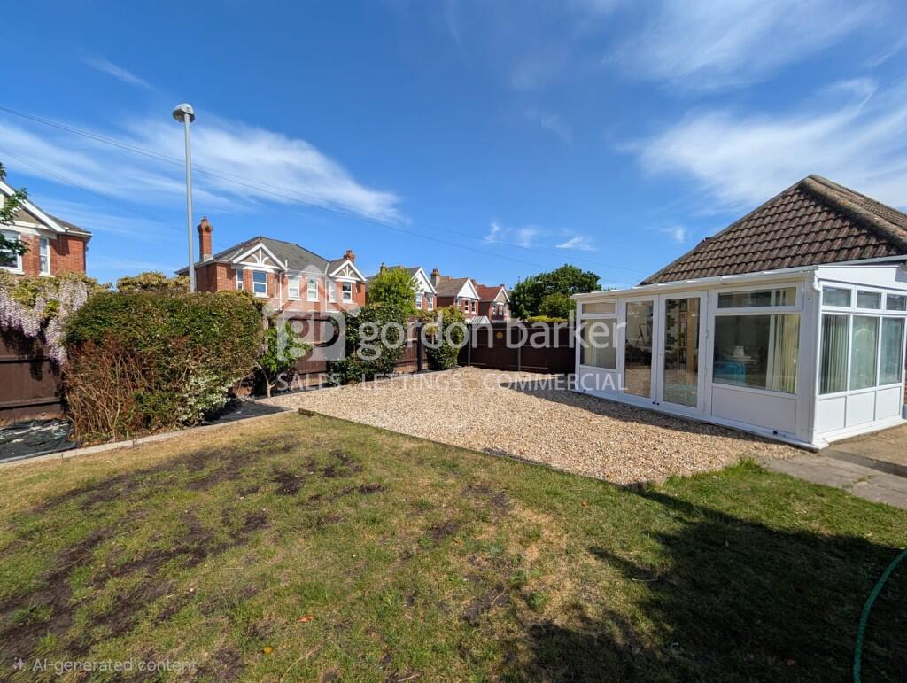 3 bed Chalet for rent in Winkton. From Gordon Barker Ltd - Bournemouth