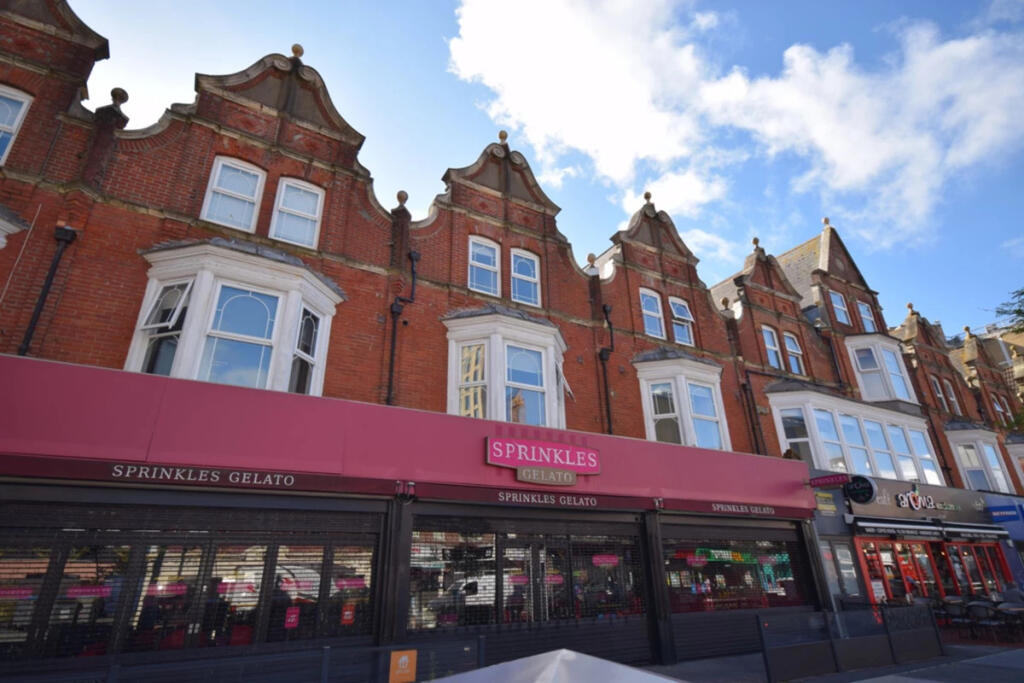5 bed 1st Floor Flat for rent in Bournemouth. From Gordon Barker Ltd - Bournemouth