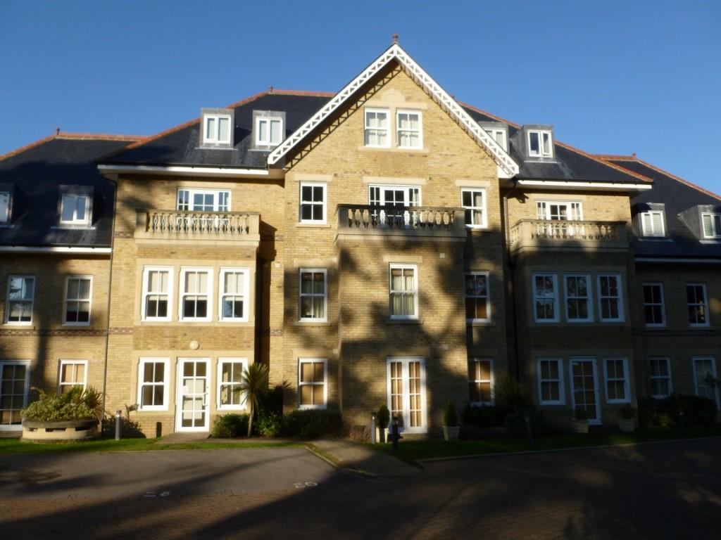 2 bed 1st Floor Flat for rent in Bournemouth. From Gordon Barker Ltd - Bournemouth