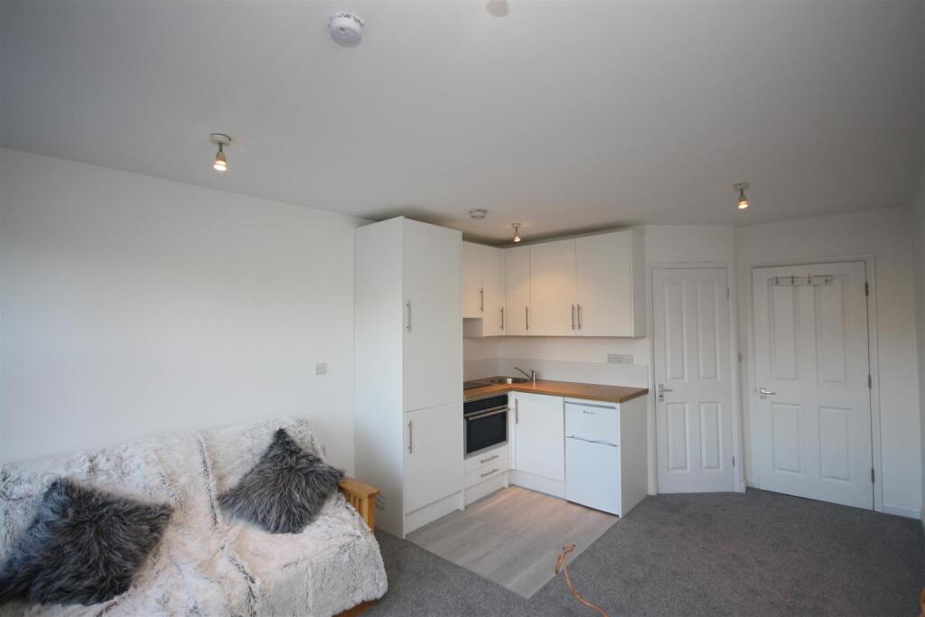 0 bed Studio for rent in Barnes. From James Anderson - East Sheen - Lettings
