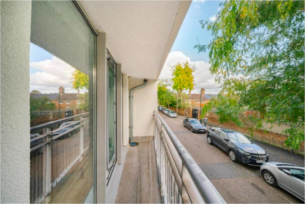 2 bed Town House for rent in Barnes. From James Anderson - Barnes - Lettings
