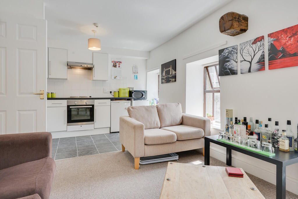 1 bed 1st Floor Flat for rent in Kendal. From Hackney & Leigh - Kendal 1 bed 1st Floor Flat for rent in Kendal. From Hackney & Leigh - Kendal