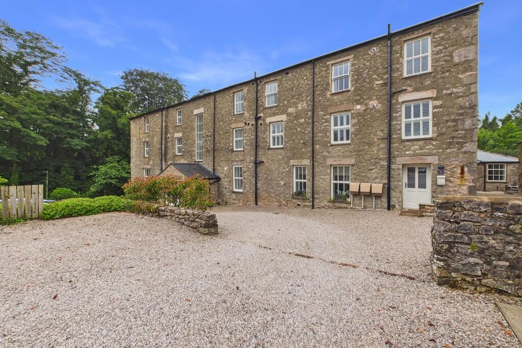 2 bed Apartment for rent in . From Hackney & Leigh - Kendal