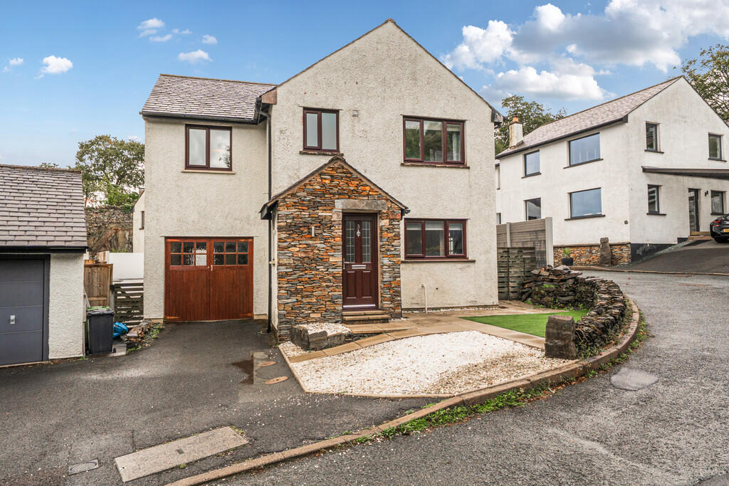 3 bed Detached for rent in Bowness-on-Windermere. From Hackney & Leigh - Kendal 3 bed Detached for rent in Bowness-on-Windermere. From Hackney & Leigh - Kendal