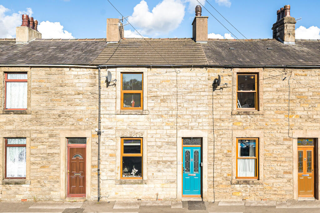 2 bed Mid Terraced House for rent in Carnforth. From Hackney & Leigh - Kendal 2 bed Mid Terraced House for rent in Carnforth. From Hackney & Leigh - Kendal
