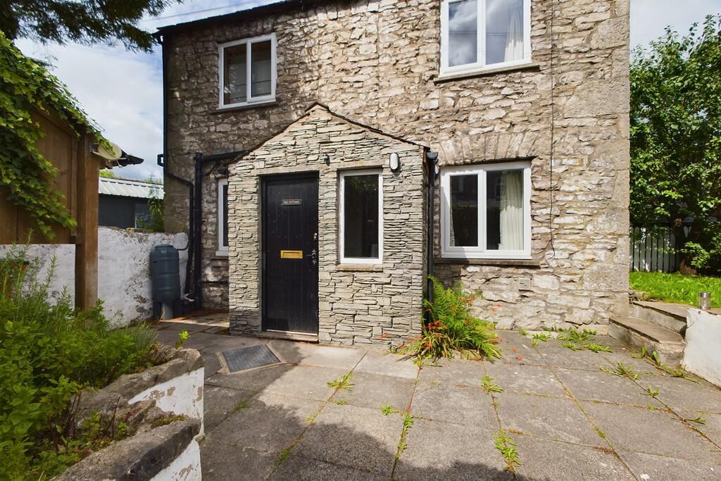 2 bed Cottage for rent in Kendal. From Hackney & Leigh - Kendal 2 bed Cottage for rent in Kendal. From Hackney & Leigh - Kendal