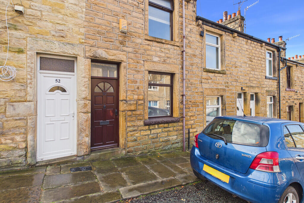 2 bed Mid Terraced House for rent in Lancaster. From Hackney & Leigh - Kendal