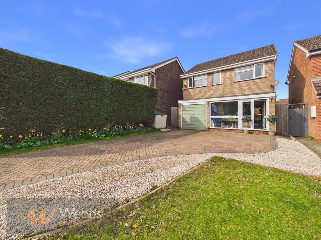 3 bed Detached for rent in Nuneaton. From Webbs Estate Agents - Cannock