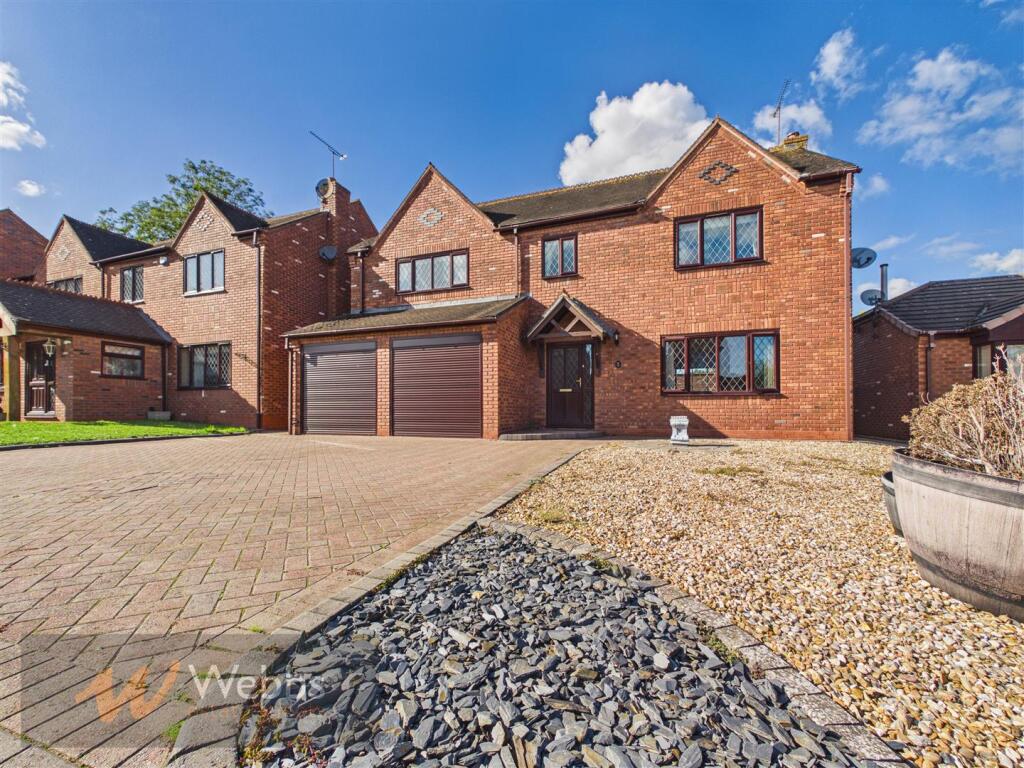 4 bed Detached for rent in Rugeley. From Webbs Estate Agents - Cannock