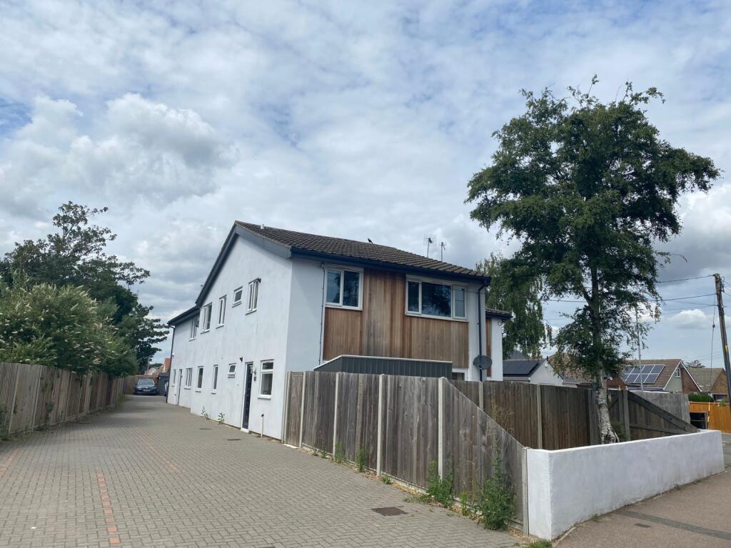 2 bed Apartment for rent in Alresford. From Concord Property Limited - Mistley 2 bed Apartment for rent in Alresford. From Concord Property Limited - Mistley