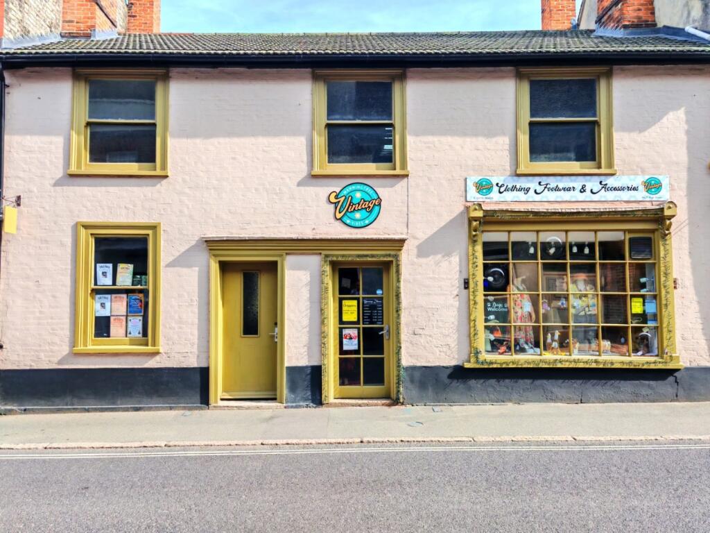 2 bed Apartment for rent in Manningtree. From Concord Property Limited - Mistley