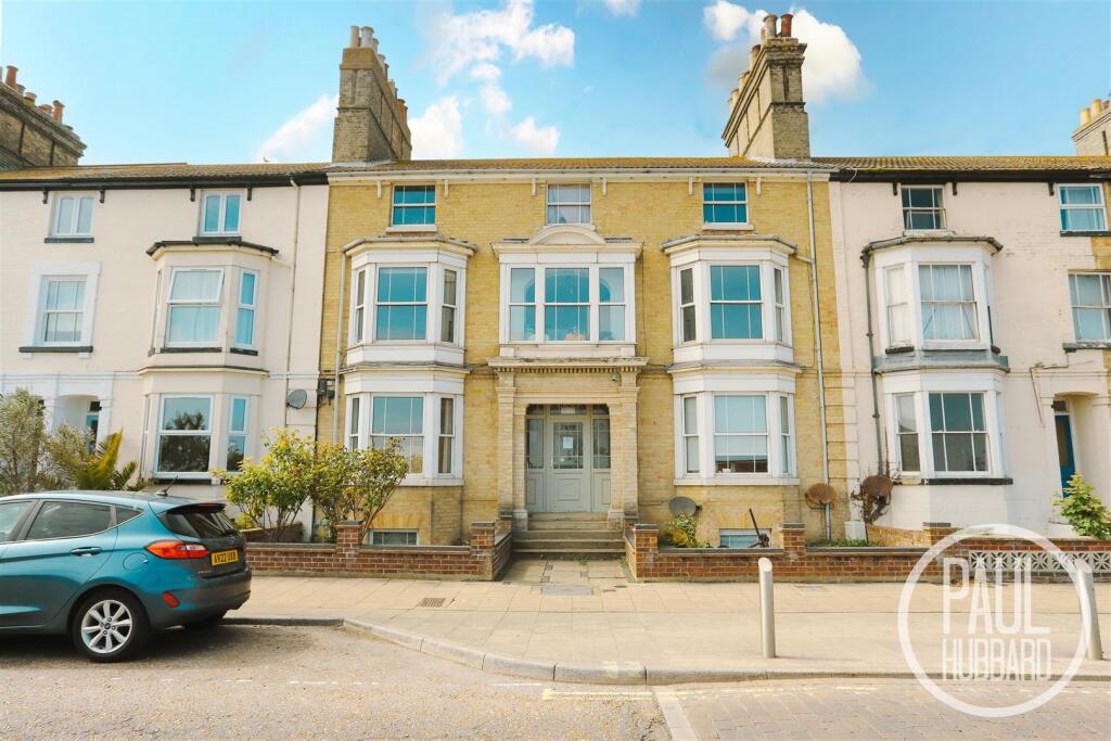 1 bed 1st Floor Flat for rent in Kessingland. From Paul Hubbard Estate Agents - Lowestoft 1 bed 1st Floor Flat for rent in Kessingland. From Paul Hubbard Estate Agents - Lowestoft