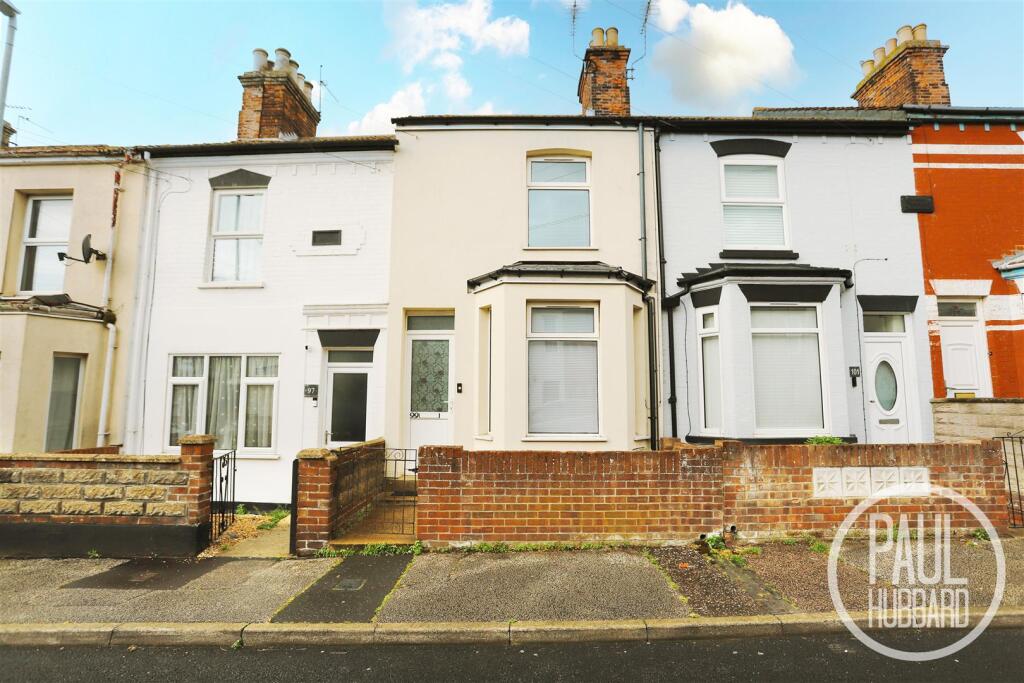 3 bed Mid Terraced House for rent in Lowestoft. From Paul Hubbard Estate Agents - Lowestoft