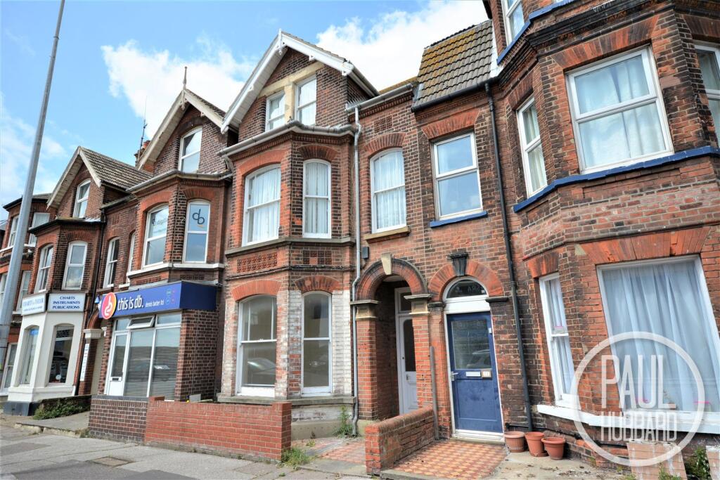 1 bed 1st Floor Flat for rent in Lowestoft. From Paul Hubbard Estate Agents - Lowestoft