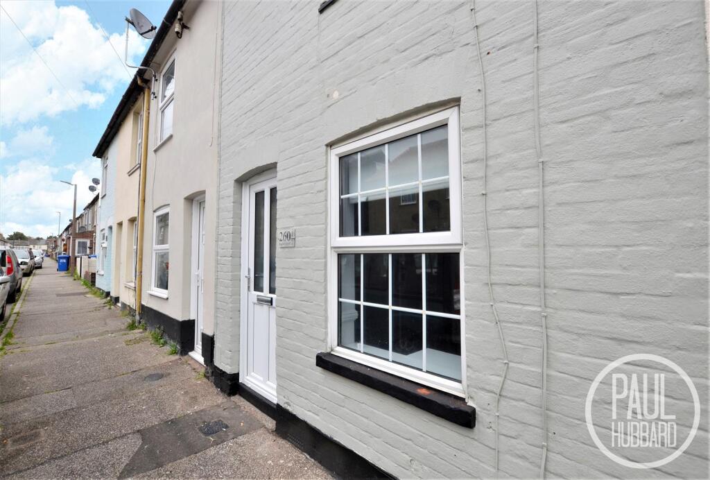 3 bed Mid Terraced House for rent in Lowestoft. From Paul Hubbard Estate Agents - Lowestoft
