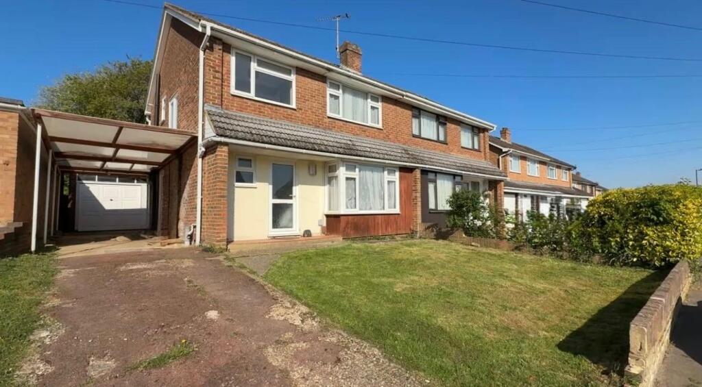 3 bed Semi Detached for rent in Bredhurst. From Jacksons Estate Agents - Gillingham