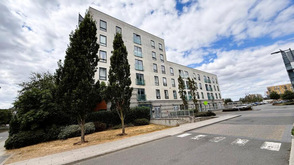 1 bed Apartment for rent in Lower Twydall. From Jacksons Estate Agents - Gillingham