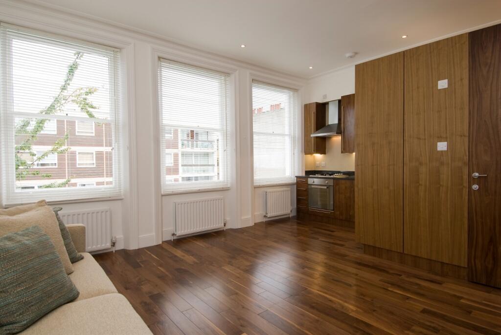 2 bed Semi Detached for rent in Kensington. From Shaws Kensington - Kensington