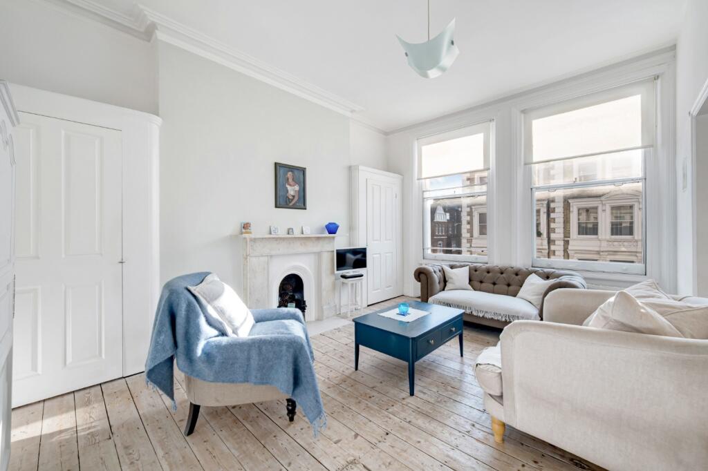 1 bed 1st Floor Flat for rent in London. From Shaws Kensington - Kensington